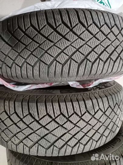 Continental ContiVikingContact 7 SUV 225/65 R17 106T