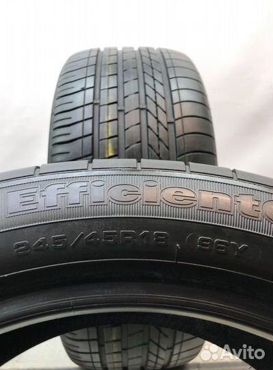 Goodyear EfficientGrip 245/45 R18 96Y