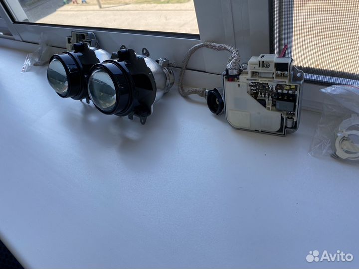 Линзы ксенон с блоком розжига и лампочками