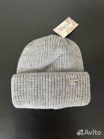 Шапка новая серая