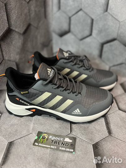 Кроссовки мужские Adidas terrex серые