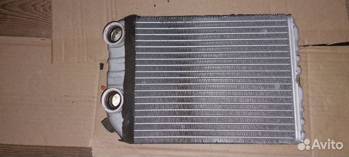 Опель Вектра Б Радиатор печки 1618164