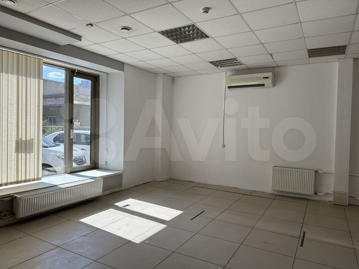 Торговая площадь, 90 м²