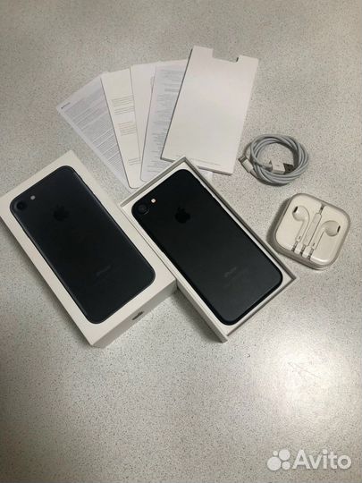 iPhone 7, 32 ГБ