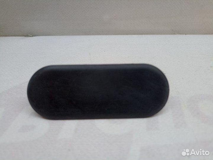 Заглушка Volkswagen Touareg 7L AXQ 2006