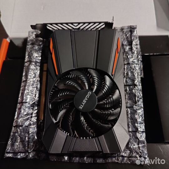 Gigabyte AMD Radeon RX 550 D5