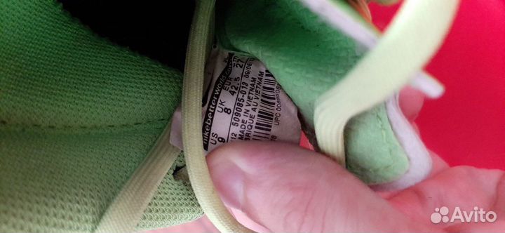 Футбольные бутсы найк