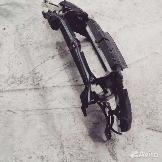 Телевизор бмв Е60