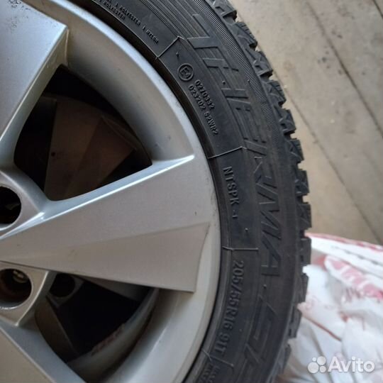 Автомобильные диски r16