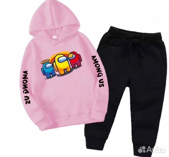 Костюм на девочку с капюшоном