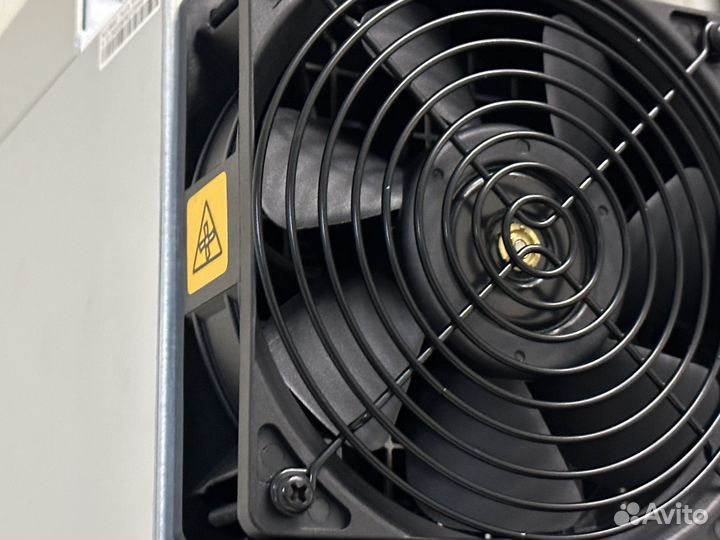 Bitmain Antminer L7 9050mh асик новый