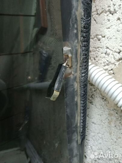 Стекло лобовое заднее Hyundai Accent