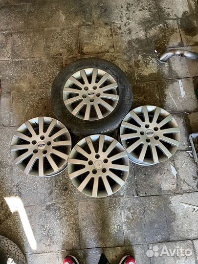 Литые диски r15 на Ford
