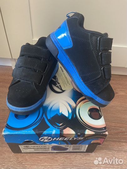Кроссовки heelys 30 размер (кроссовки-ролики)