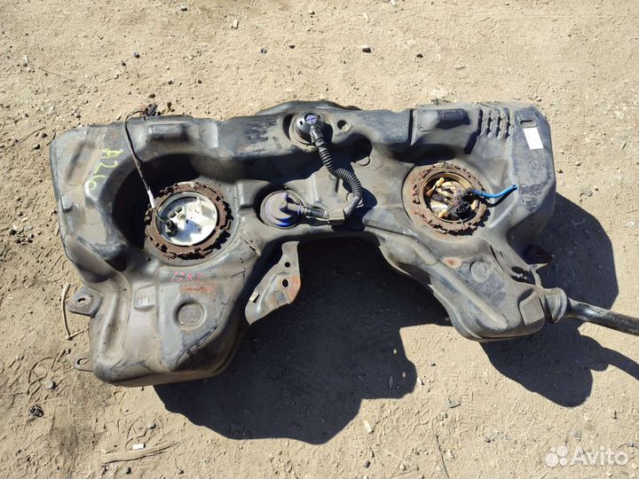 Бензобак Vw Tiguan 1