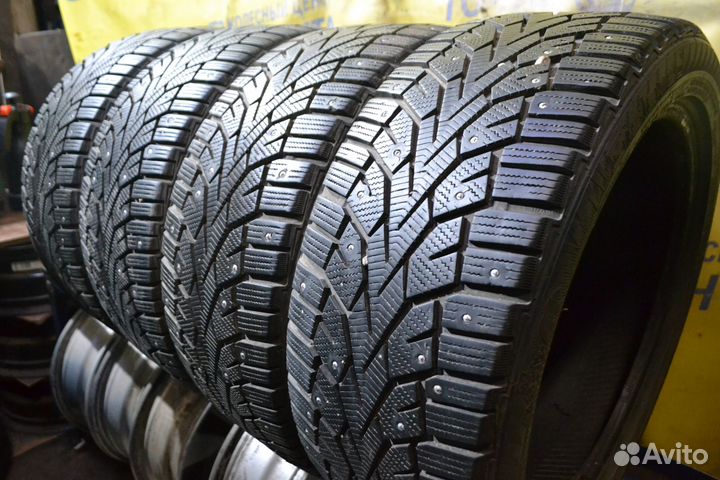 Gislaved NordFrost 100 225/45 R17