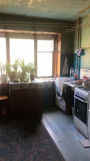 Комната 17 м² в 5-к., 3/5 эт.