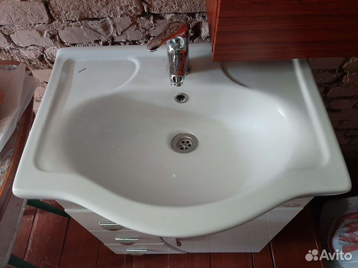 Тумба для ванной б/у