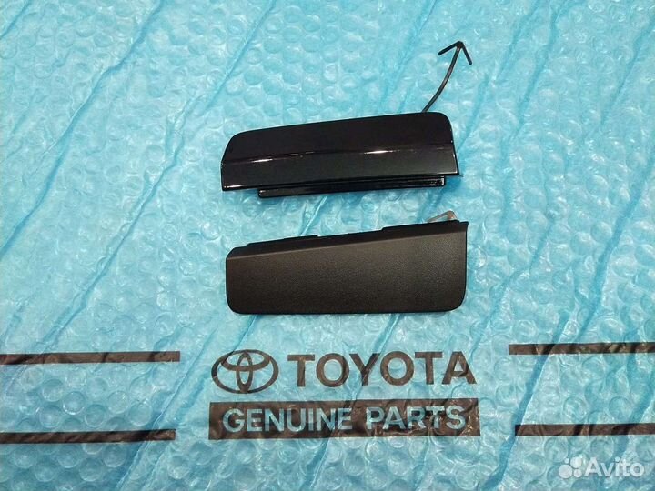 Заглушки бампера Рав4 5 левые Новый оригинал