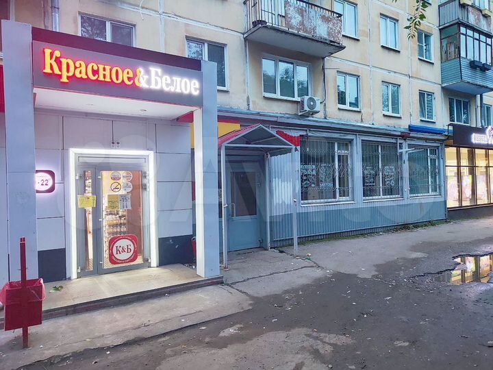 Сдам торговое помещение 73.2м. 1ая линия. 1ый этаж