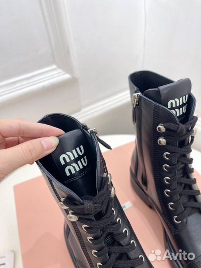 Ботинки женские Miu Miu