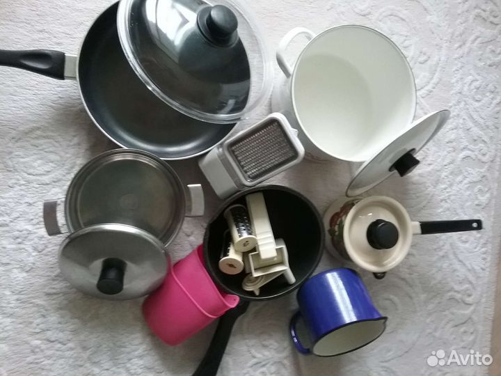 Посуда для приготовления пищи новая и немного б/у