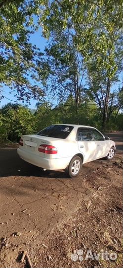 Toyota Corolla 1.5 AT, 1999, 371 875 км