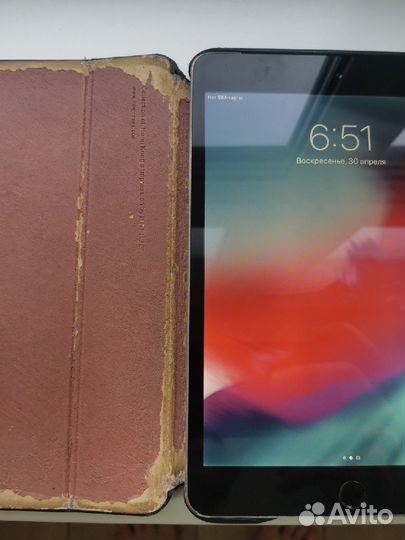 iPad mini 3 64gb sim retina