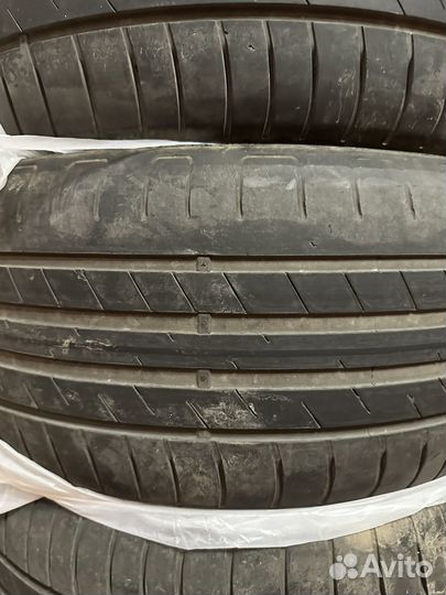 Goodyear EfficientGrip 225/50 R17