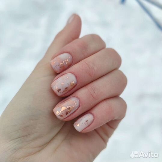 Маникюр, покрытие гель-лак, укрепление гелем