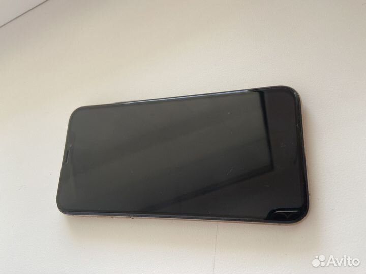 iPhone Xs, 256 ГБ