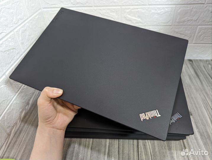 Мощный Thinkpad T470 IPS экраном, отличном сост