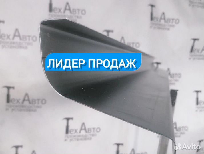 Пороги на Hyundai Elantra 3 поколение (XD) седан