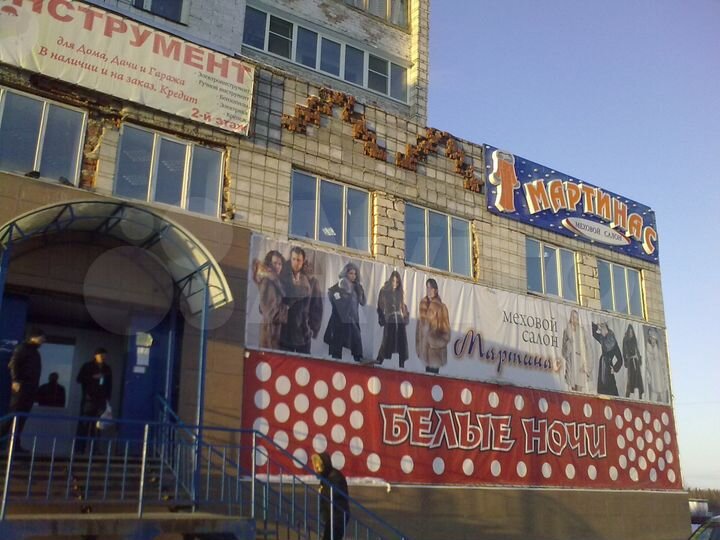 Торговое помещение, 364 м²