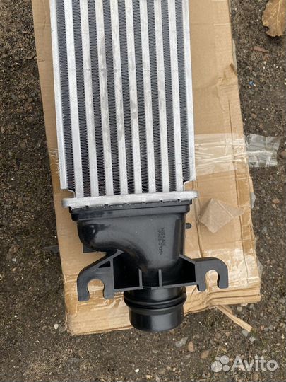 Радиатор охлаждения infiniti qx50 j55