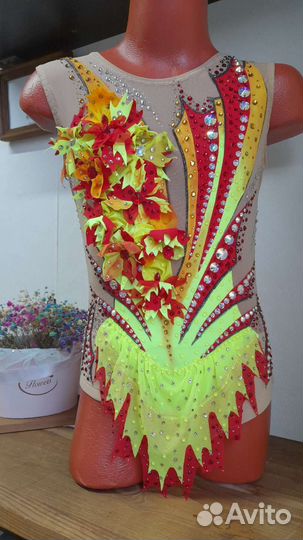 Купальник для художественной гимнастики