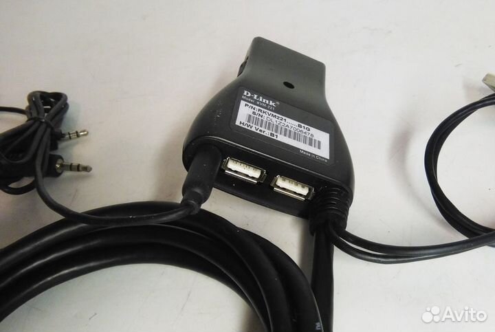 KVM переключатель D-Link