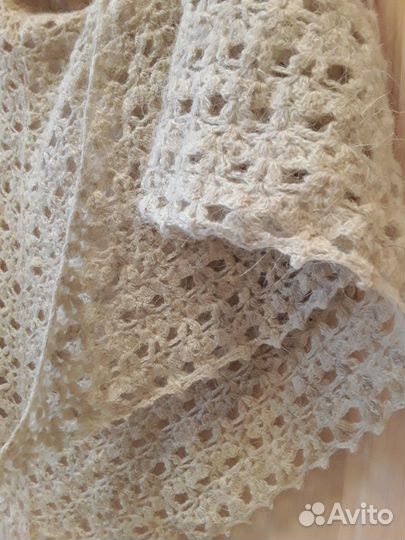 Шаль вязаная шерстяная ручная работа