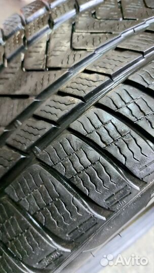 Pirelli Winter Sottozero 3 275/40 R19 105V