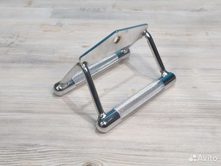 Рукоятка для тяги узкий параллельный хват