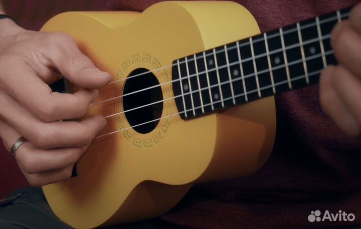 Укулеле сопрано veston + Аксессуары