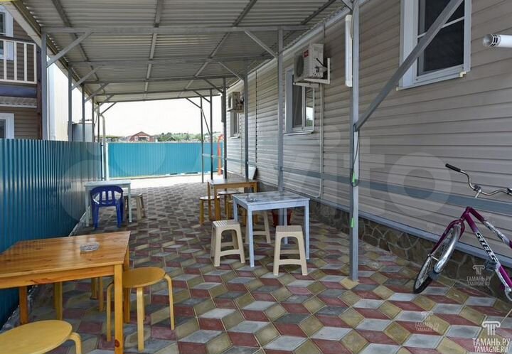 Коттедж 221 м² на участке 8 сот.