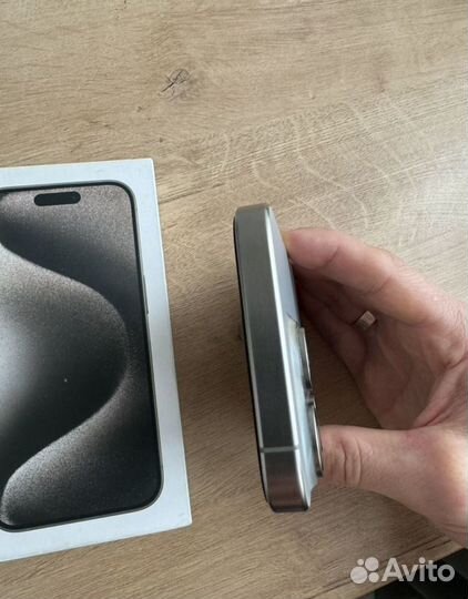 iPhone 15 Pro, 256 ГБ
