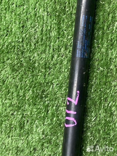 Амортизатор капота Audi a4 8e 2163