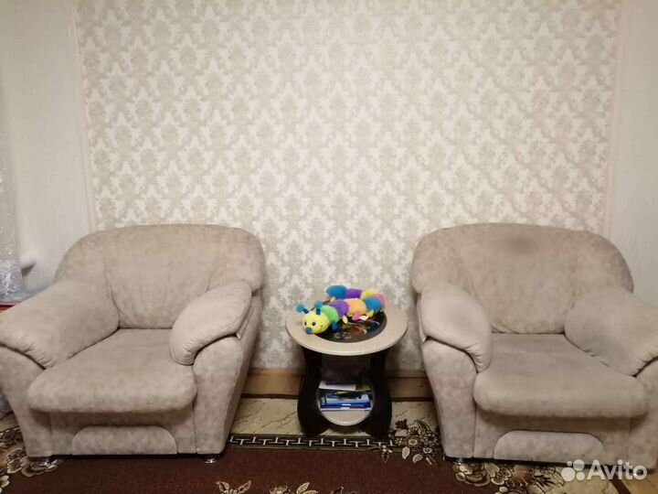 Диван и 2 кресла