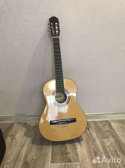 Гитара 6ти струнная