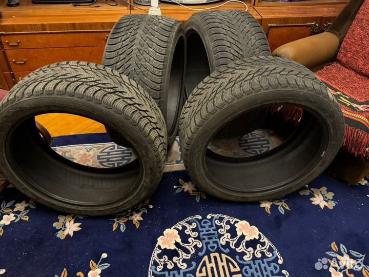 Nokian Tyres Hakkapeliitta R3 255/40 R20 и 285/40 R20