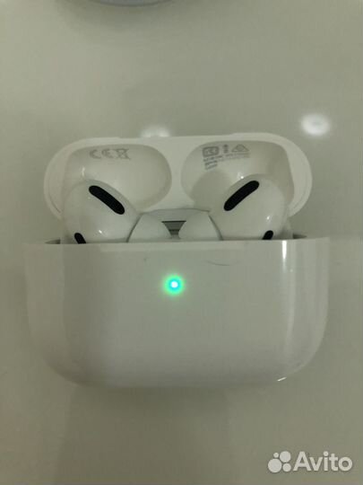 Наушники Apple airpods pro