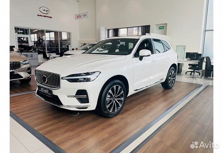Volvo XC60 2 AT, 2023