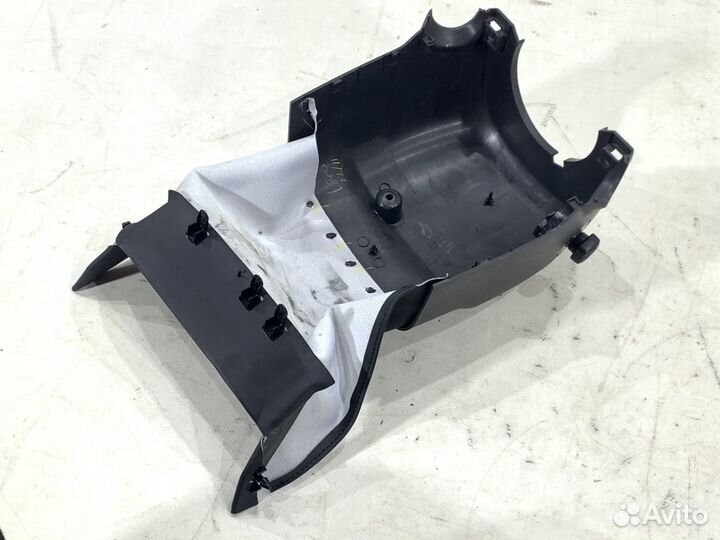 Кожух рулевой колонки нижний Nissan Murano Z52